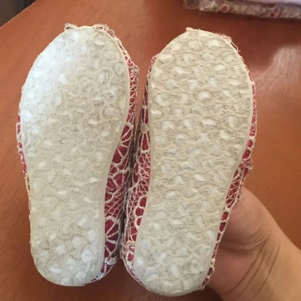 🎉Last Price 🎉Toms shoes👧 - Picture 3 of 4